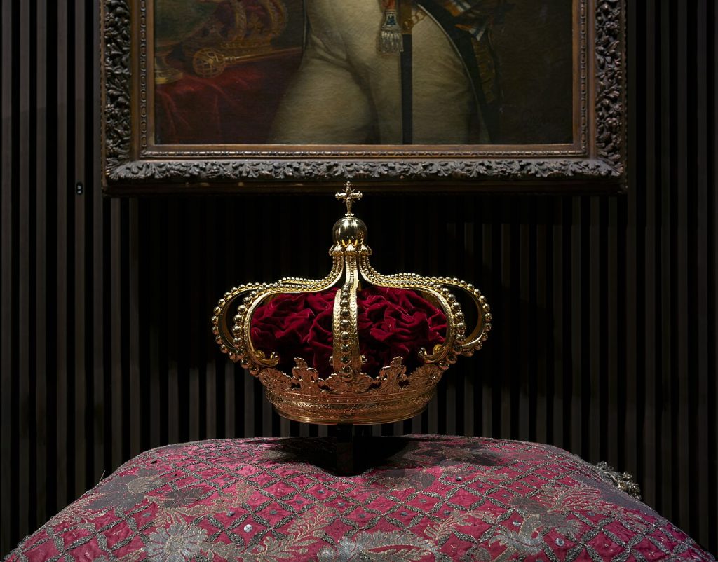 Royal Crown made in Brazil by António Gomes da Silva in 1817, Royal Treasure Museum, Lisbon, Portugal